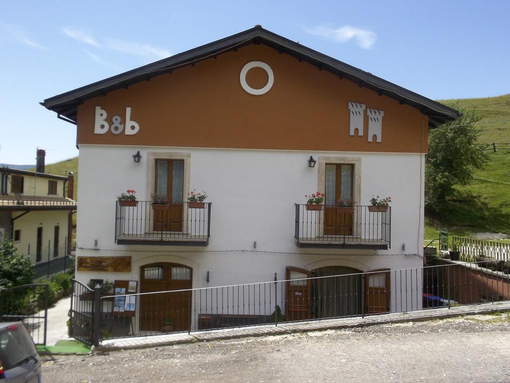 Le Antiche Torri Bed & Breakfast Pescasseroli Exterior photo